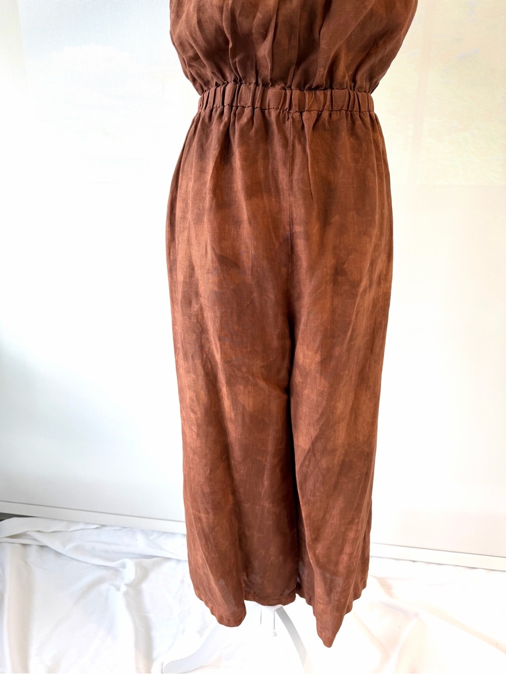 cloth & stone Rust Brown Sleeveless V-Neck Jumpsuit - Picture 8 of 15
